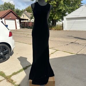 Ralph Lauren 90’s Black Velvet Gown